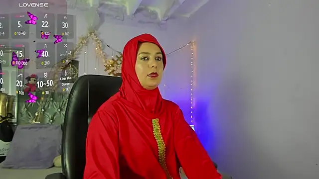 Snapshot of BadraSaadi chatting on November 7, 2025, 12:21 pm BadraSaadi online show from November 7, 2025, 12:21 pm