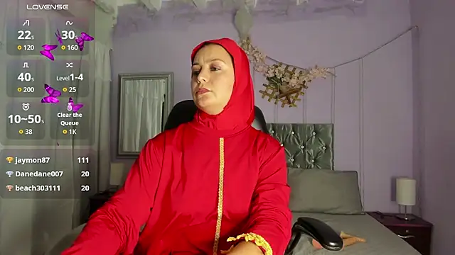 Snapshot of BadraSaadi chatting on October 20, 2025, 7:36 pm BadraSaadi online show from October 20, 2025, 7:36 pm