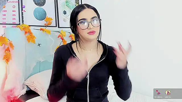 Snapshot of MiissIvy chatting on October 30, 2025, 12:25 pm MiissIvy online show from October 30, 2025, 12:25 pm