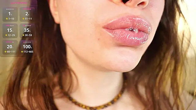 Snapshot of alma_yammy chatting on February 23, 2026, 4:40 pm alma yammy online show from February 23, 2026, 4:40 pm