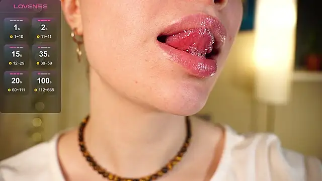 Snapshot of alma_yammy chatting on February 4, 2026, 6:47 pm alma yammy online show from February 4, 2026, 6:47 pm