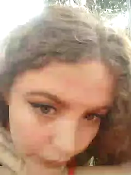 Mia fooxx  online show from January 1, 2025, 7:43 pm