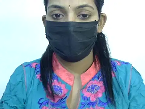 Snapshot of Niharikaa_Reddy chatting on January 17, 2025, 5:41 pm Niharikaa Reddy online show from January 17, 2025, 5:41 pm