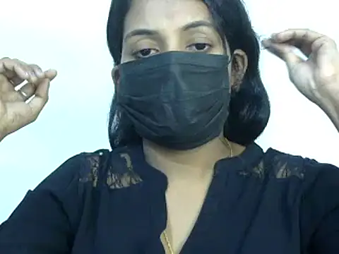 Snapshot of Niharikaa_Reddy chatting on January 4, 2025, 12:59 pm Niharikaa Reddy online show from January 4, 2025, 12:59 pm