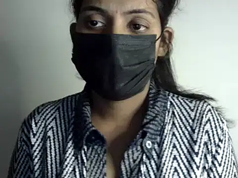 Snapshot of Niharikaa_Reddy chatting on December 27, 2024, 1:07 pm Niharikaa Reddy online show from December 27, 2024, 1:07 pm