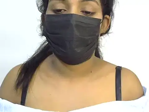 Snapshot of Niharikaa_Reddy chatting on December 29, 2024, 7:43 pm Niharikaa Reddy online show from December 29, 2024, 7:43 pm