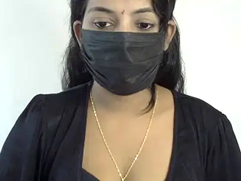 Snapshot of Niharikaa_Reddy chatting on January 1, 2025, 5:11 am Niharikaa Reddy online show from January 1, 2025, 5:11 am