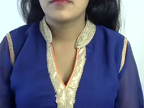 Snapshot of Niharikaa_Reddy chatting on December 29, 2024, 5:21 am Niharikaa Reddy online show from December 29, 2024, 5:21 am