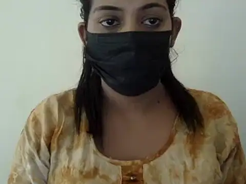 Snapshot of Niharikaa_Reddy chatting on January 7, 2025, 4:18 am Niharikaa Reddy online show from January 7, 2025, 4:18 am