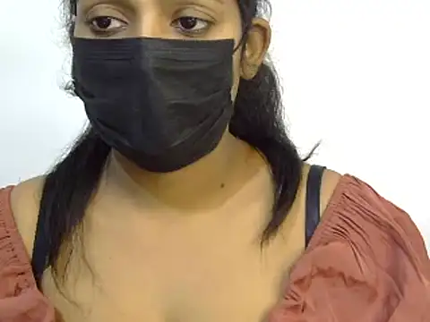 Snapshot of Niharikaa_Reddy chatting on January 12, 2025, 4:40 pm Niharikaa Reddy online show from January 12, 2025, 4:40 pm