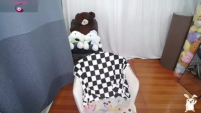 CN-Doudou online show from October 10, 2025, 2:23 am