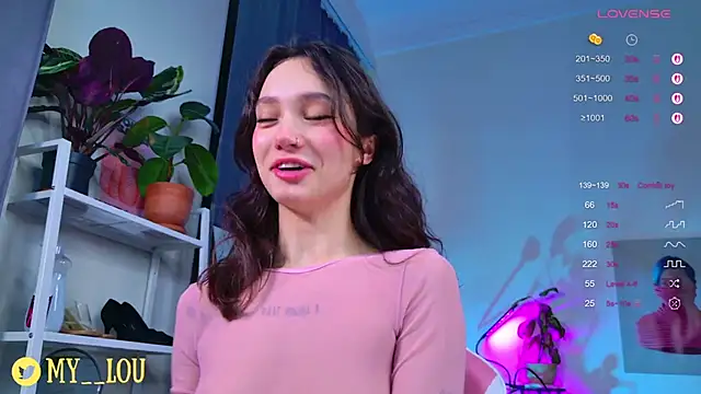 MyLou  online show from October 23, 2025, 3:10 pm