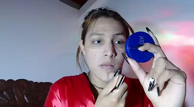 Snapshot of alexandra_lorens chatting on February 14, 2025, 6:29 pm alexandra lorens online show from February 14, 2025, 6:29 pm
