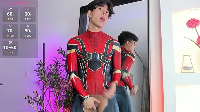 teemotwink online show from February 3, 2026, 10:15 pm