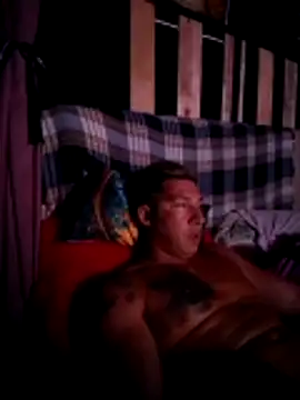 Lovely milk online show from November 13, 2025, 9:30 pm