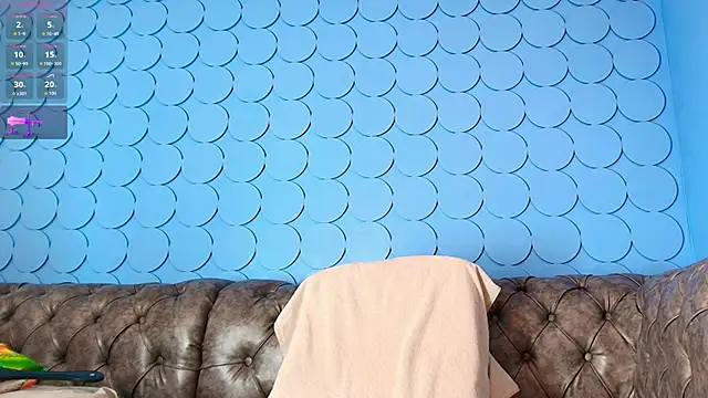 sashamonroe   online show from October 6, 2025, 10:27 am