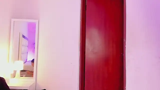 Snapshot of Alhana_pulido chatting on January 23, 2025, 10:44 pm Alhana pulido online show from January 23, 2025, 10:44 pm