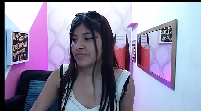 hanha rossee online show from December 19, 2024, 5:50 pm