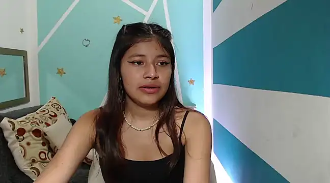 hanha rossee online show from February 13, 2025, 1:37 pm