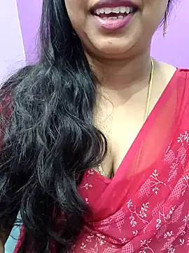 Snapshot of Vaishali90 chatting on December 19, 2024, 8:34 pm Vaishali90 online show from December 19, 2024, 8:34 pm