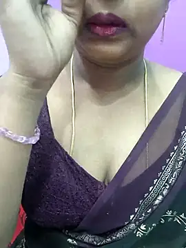 Snapshot of Vaishali90 chatting on March 4, 2025, 4:20 pm Vaishali90 online show from March 4, 2025, 4:20 pm