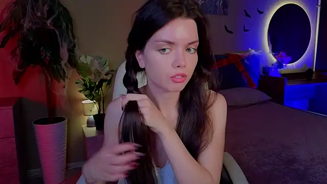 Snapshot of likeamoss chatting on October 28, 2025, 2:05 pm likeamoss online show from October 28, 2025, 2:05 pm