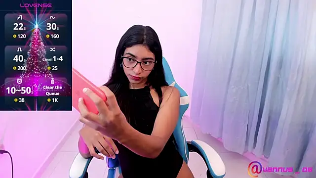Snapshot of veronica_06 chatting on January 3, 2025, 7:18 pm veronica 06 online show from January 3, 2025, 7:18 pm