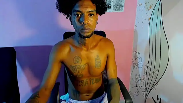 bigblackhotx1 online show from April 4, 2026, 1:56 am