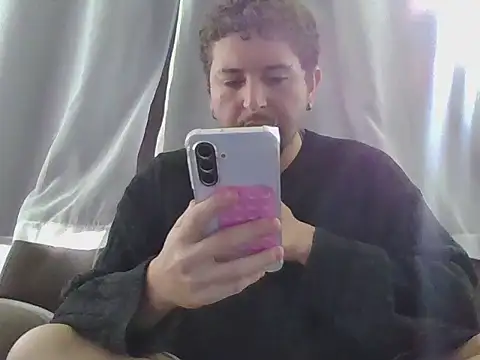 Snapshot of Marcosninfo_ chatting on July 15, 2026, 4:58 pm Marcosninfo online show from July 15, 2026, 4:58 pm