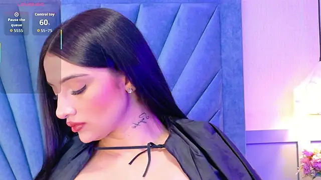 Snapshot of Harper-Avary chatting on November 1, 2025, 2:55 pm Harper-Avary online show from November 1, 2025, 2:55 pm