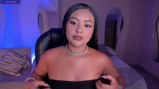 GabriellaLee online show from May 9, 2026, 7:39 pm