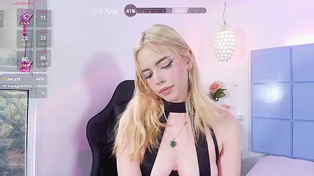DollyScott1 online show from February 3, 2025, 12:03 pm