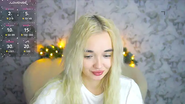 Ashley S online show from December 14, 2025, 11:10 pm