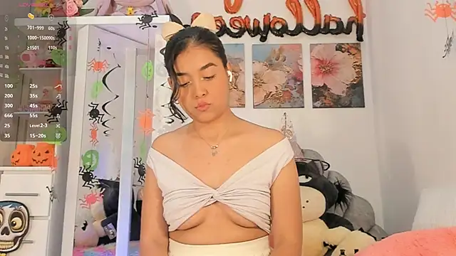 Snapshot of pretty-millie chatting on October 9, 2025, 4:35 am pretty-millie online show from October 9, 2025, 4:35 am