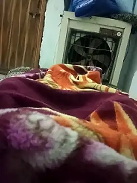 Snapshot of pintuS40 chatting on February 8, 2026, 12:30 am pintuS40 online show from February 8, 2026, 12:30 am