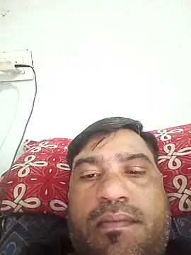 pintuS40 online show from November 11, 2025, 10:21 am