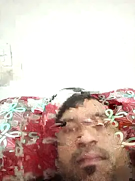 Snapshot of pintuS40 chatting on February 6, 2026, 10:06 pm pintuS40 online show from February 6, 2026, 10:06 pm