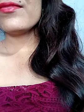 Snapshot of Reena_36788 chatting on December 13, 2024, 4:43 am Reena 36788 online show from December 13, 2024, 4:43 am