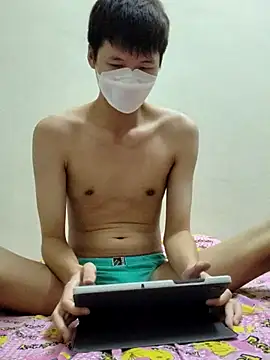 AUSsssstin0103 online show from February 18, 2025, 3:10 pm