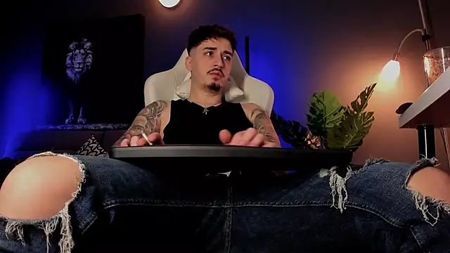 uptomatty online show from March 26, 2026, 8:12 am