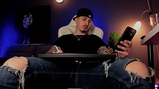 uptomatty online show from March 21, 2026, 8:15 am