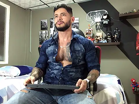 marcel crawford96 online show from March 17, 2025, 1:50 pm