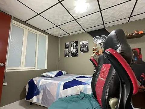 marcel crawford96 online show from April 10, 2026, 2:46 pm