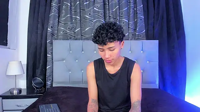 nova sex01 online show from March 14, 2025, 1:27 am