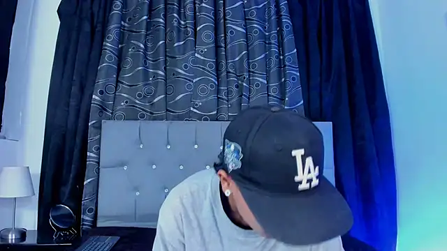 nova sex01 online show from March 19, 2025, 8:12 am