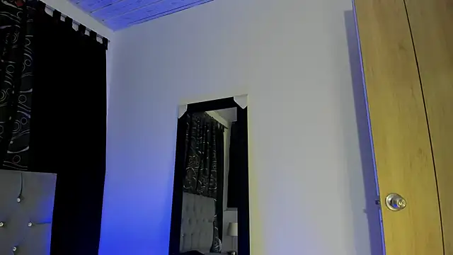 nova sex01 online show from February 25, 2025, 4:46 am