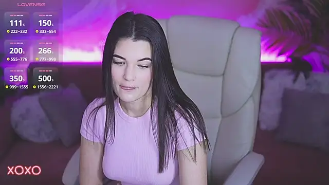 YourLolaBunny online show from December 19, 2025, 2:30 pm