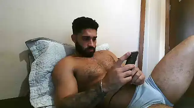 macho fit online show from February 27, 2025, 3:05 pm