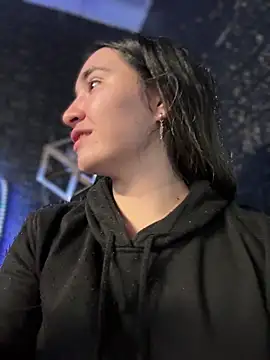 Sophie LS online show from January 15, 2026, 3:15 pm