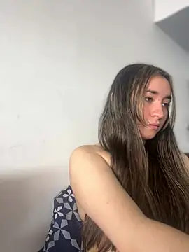Sophie LS online show from February 19, 2025, 7:37 pm